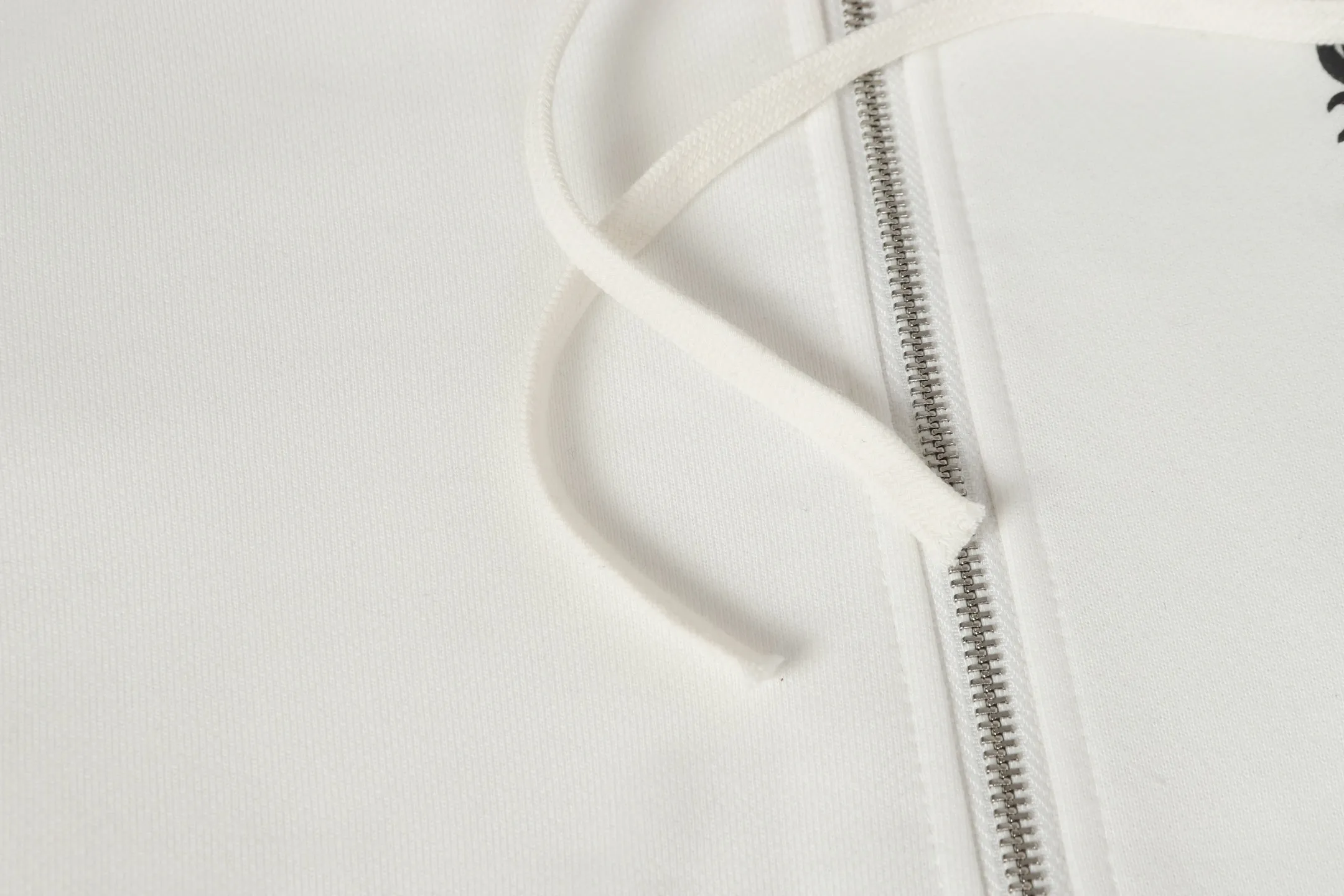 P250 cross-border model, please do not place an order if you are pursuing quality -Chrome Hearts/Chrome Hearts Sanskrit ghost print zipper sweatshirt cardigan jacket -High weight, high density and high quality. The wool is soft, delicate and skin-friendly. Soft and silky to the touch. Excellent warmth and skin-friendly properties. LXL